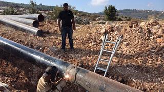 هل تعلم أنك عندما تدفع قيمة الاشتراك السنوية للمياه، فإنك تدفع كلفة ايصال المياه الى منزلك وليس ثمن المياه . فالمياه لا تقدر بثمن؟